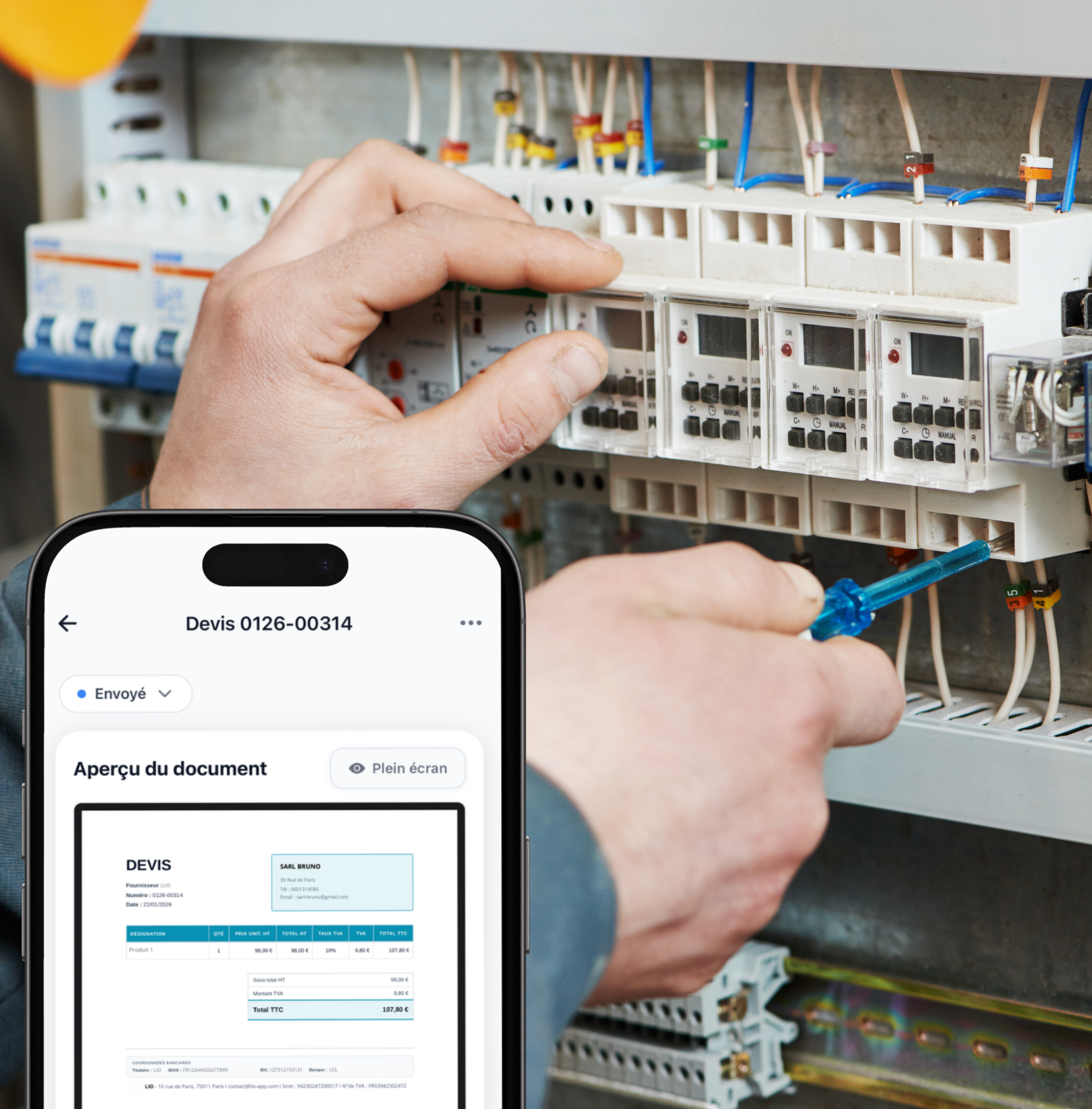 Léa - Professeure de français