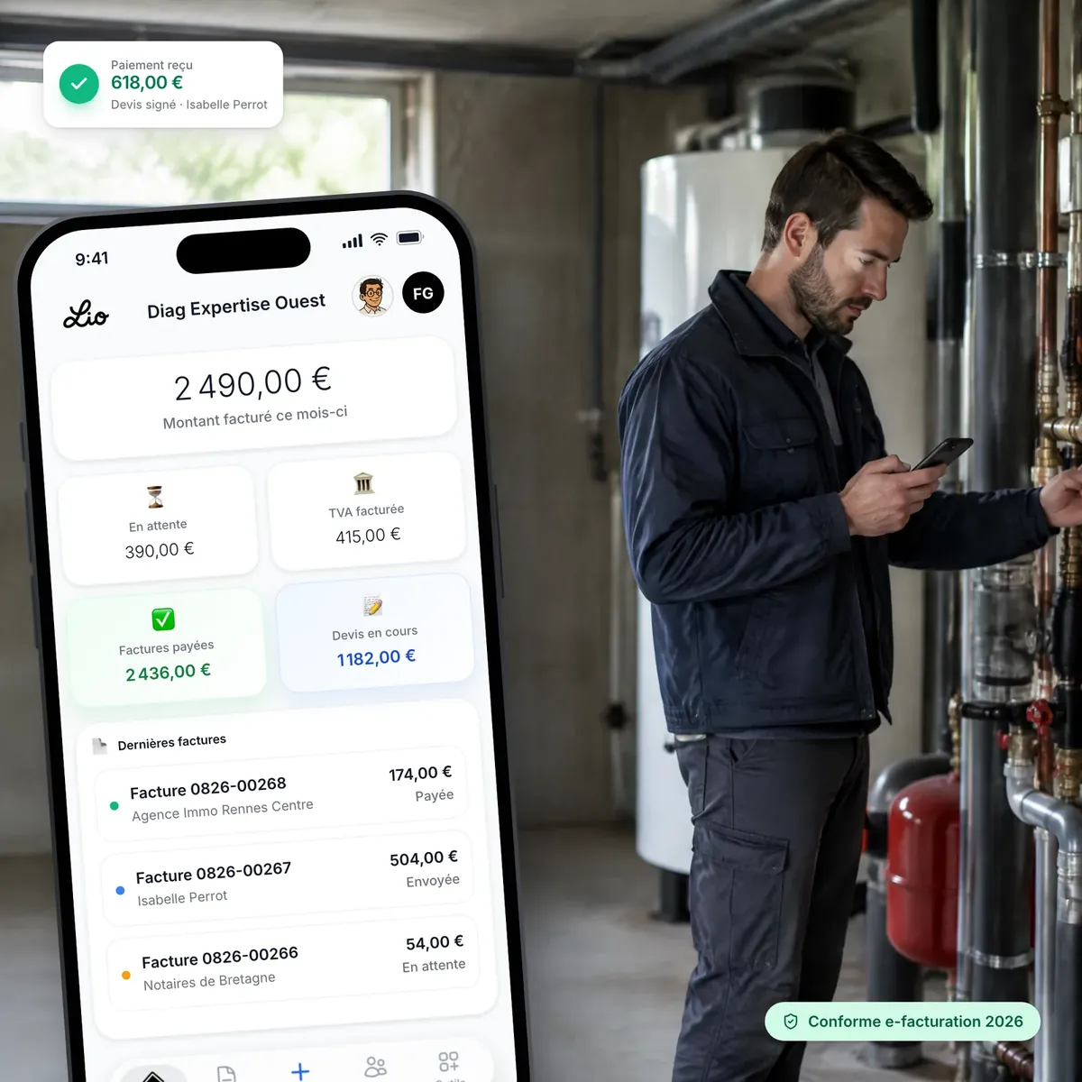 Diagnostiqueur immobilier consultant son tableau de bord Lio : chiffre d’affaires, TVA et factures payées